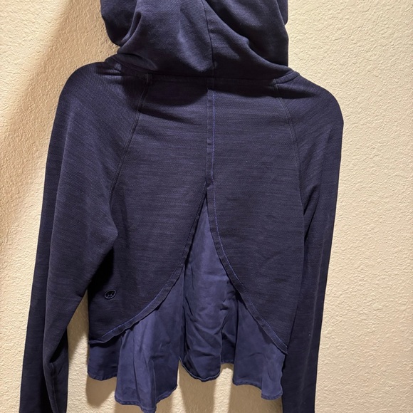 Lululemon Pull Me Over Hoodie size 6 Dark Purple - Picture 6 of 8